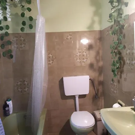 Nikos' Gastouri (Corfu)