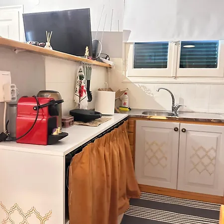 Nikos' Gastouri (Corfu)